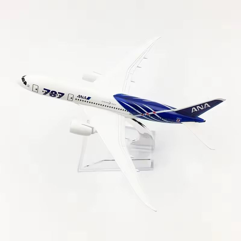 ANA Boeing 787 (1:400)