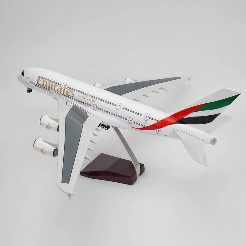 Emirates Airbus A380 (1:400)